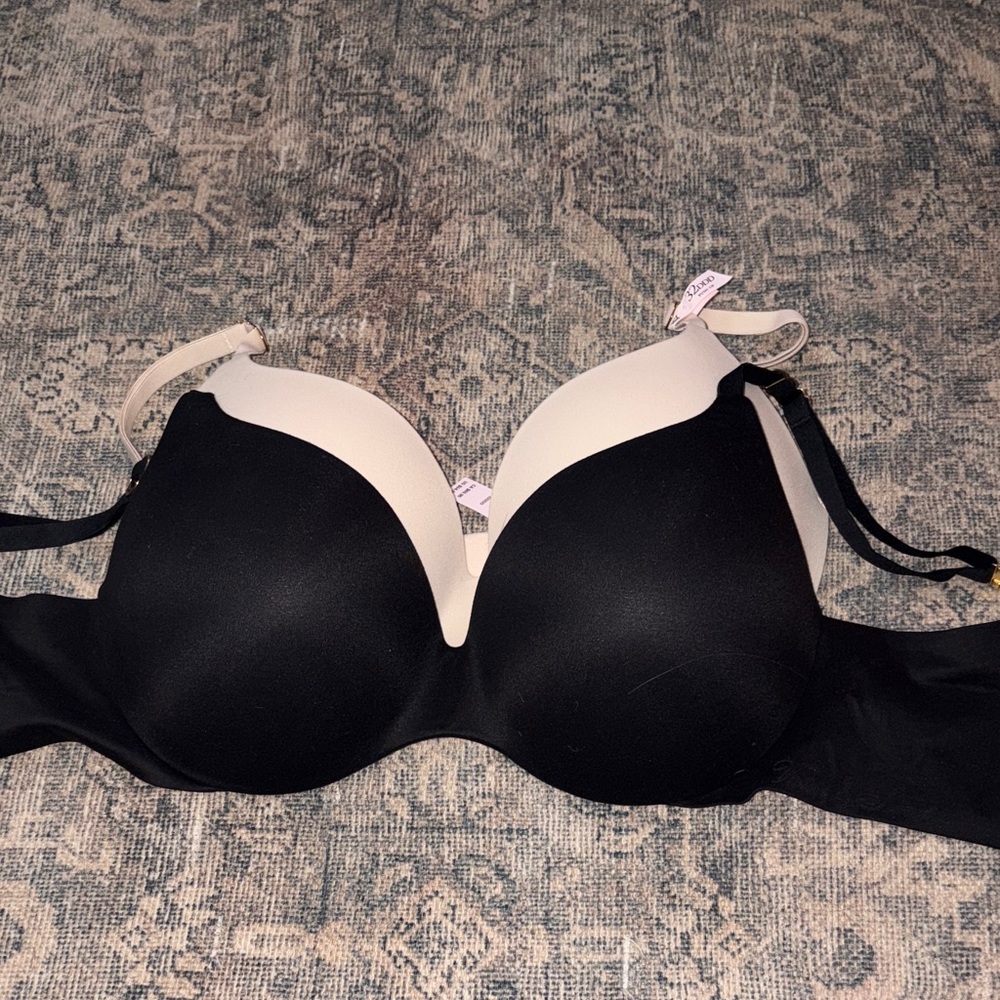 Victoria Secret Bra Set
